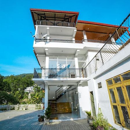 Oyo 555 Villa Dasuni Kandy Zewnętrze zdjęcie